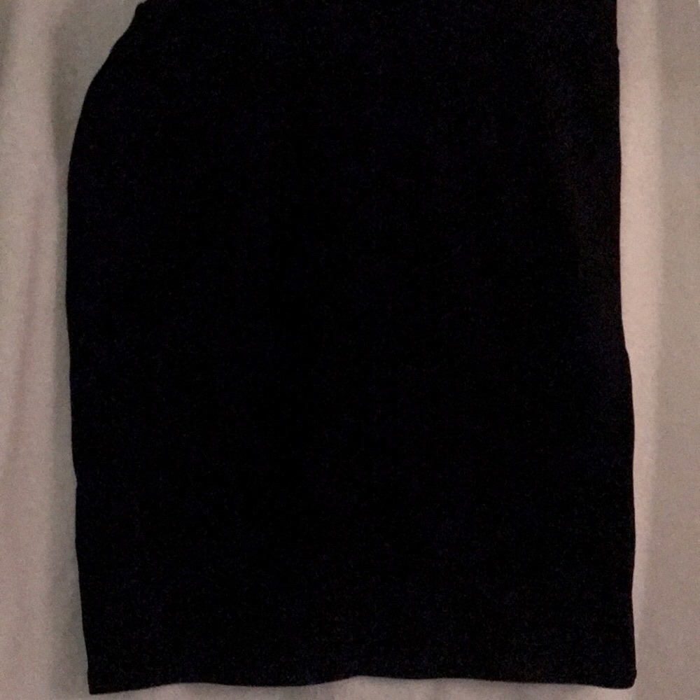 Cassie skirt 2xl.  Washed but never warn.